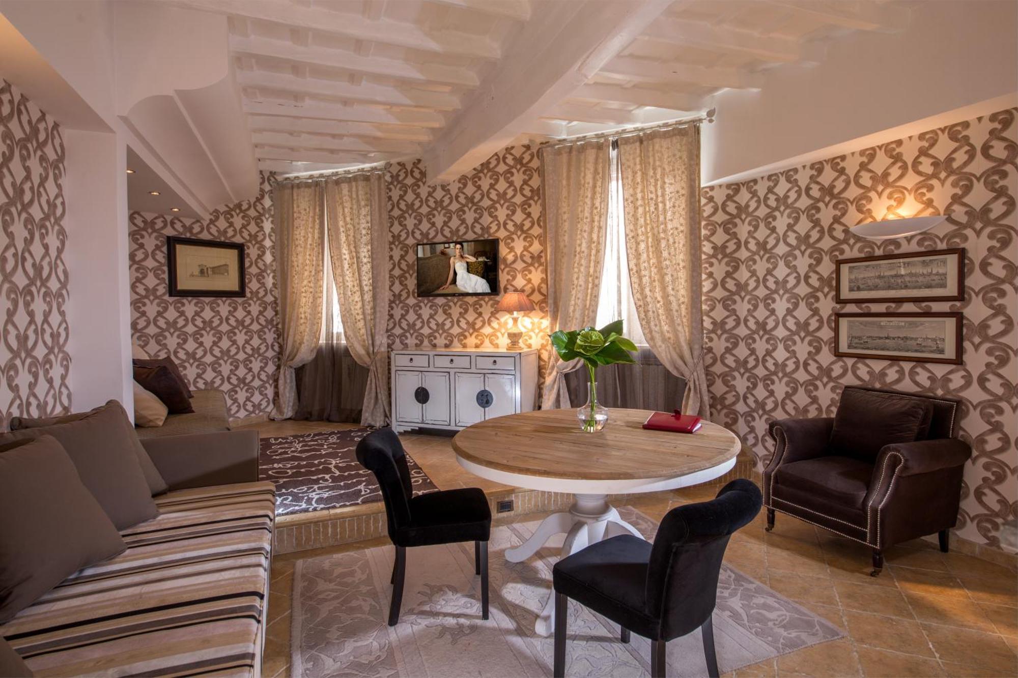 Hotel The At The Forum Luxury Collection - The At The Forum 5*