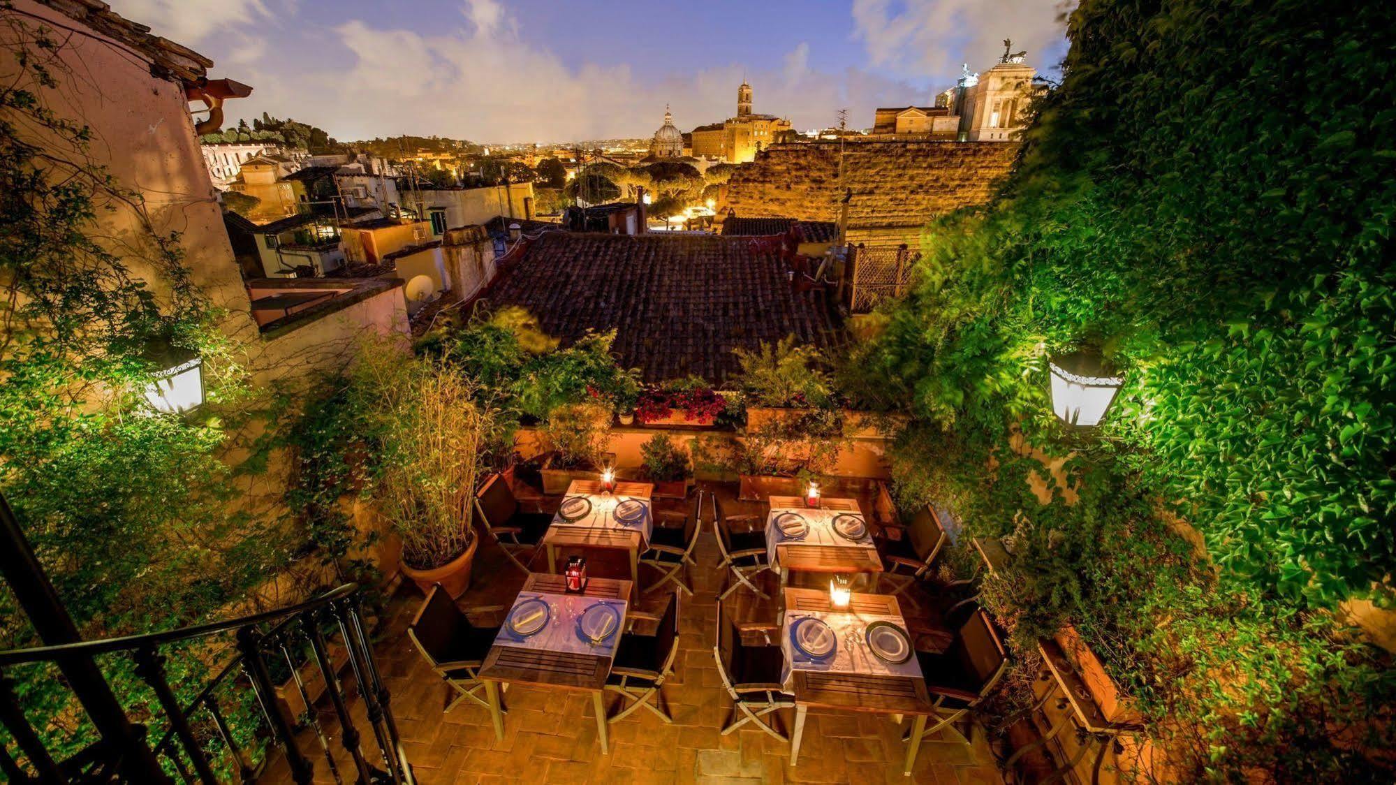 The At The Forum Luxury Collection - The At The Forum 5*
